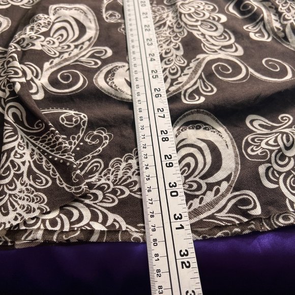 πChaus Sleeveless Top and Long Sleeves Cardigan / Jacket - Picture 11 of 15